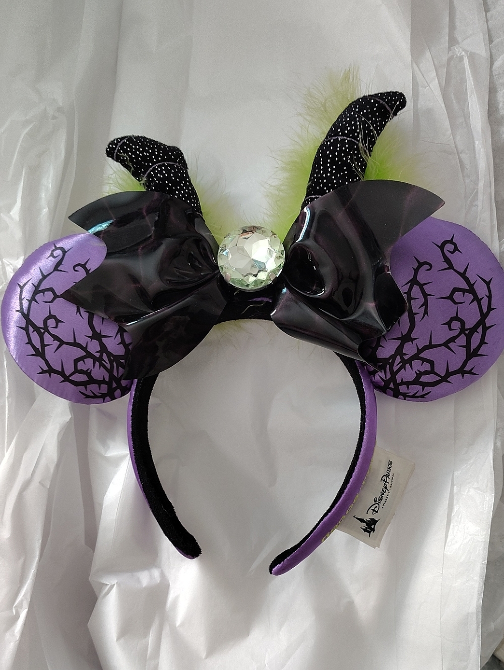 Disney Maleficent "Spell Bound" Captures The Sinister Style Of Sleeping Beauty
